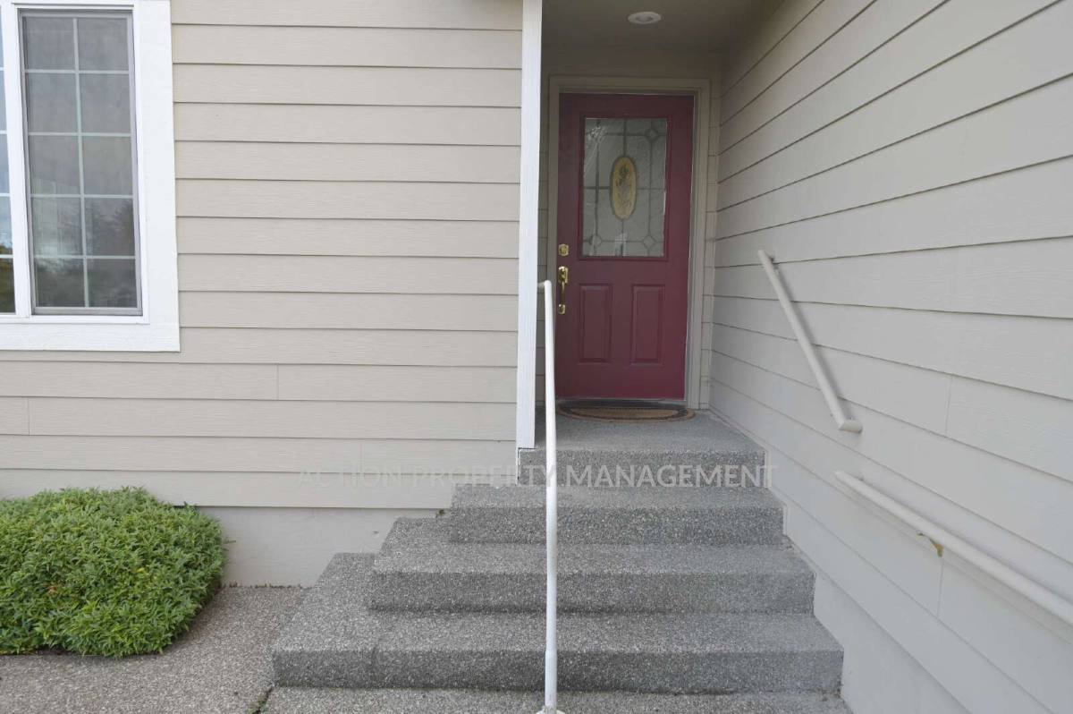 House for rent at 627 W Summer Breeze Lane, Sequim, WA 98382