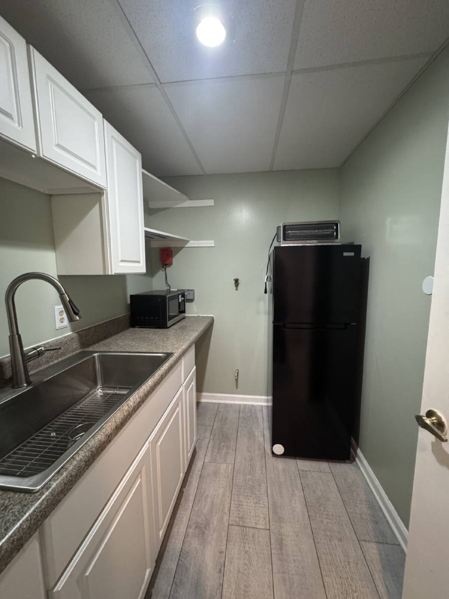 Apartment for rent at 23 Surrey Run Dr, Hendersonville, NC 28791