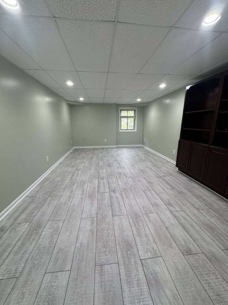 Apartment for rent at 23 Surrey Run Dr, Hendersonville, NC 28791