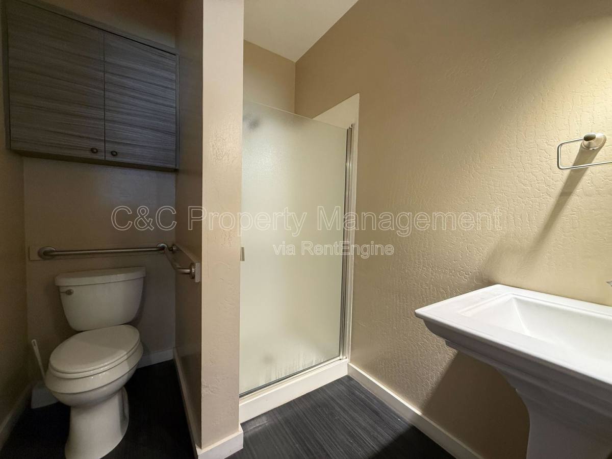Apartment for rent at 617 Water St #B, Santa Cruz, CA 95060