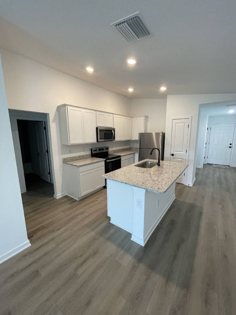House for rent at 5665 Deep River Ave, Tampa, FL 33619