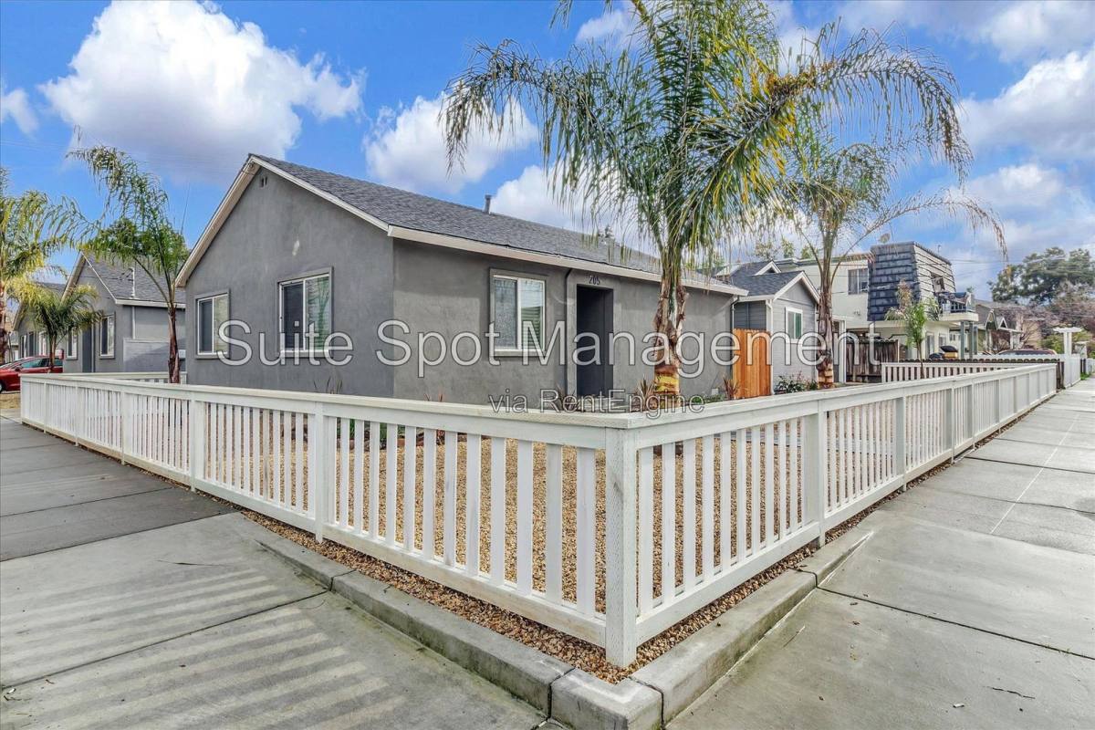 Apartment for rent at 209 Madison Ave #D, Redwood City, CA 94061