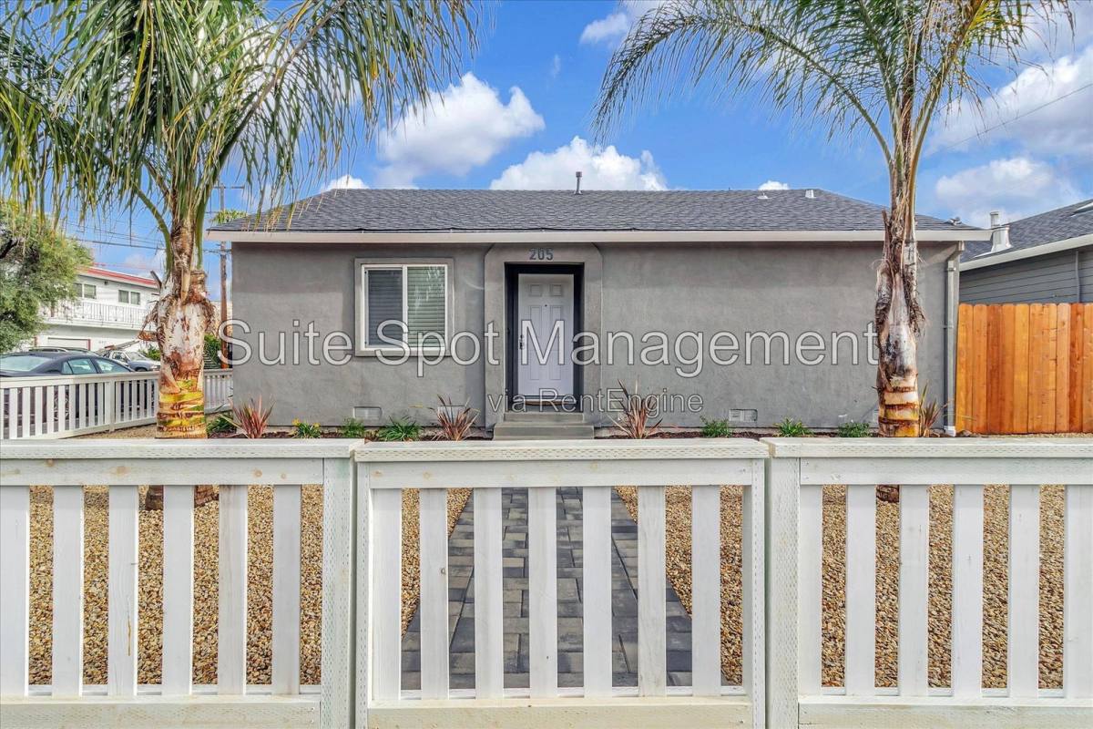 Apartment for rent at 209 Madison Ave #D, Redwood City, CA 94061