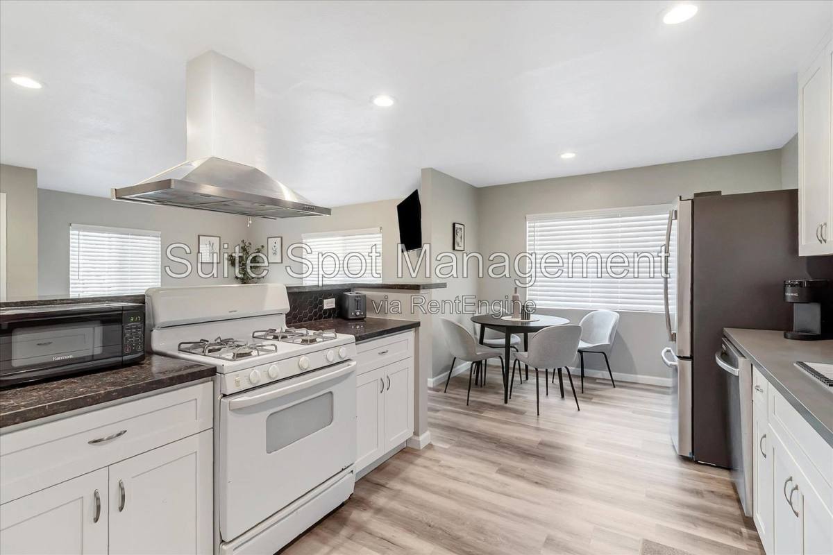 Apartment for rent at 209 Madison Ave #D, Redwood City, CA 94061