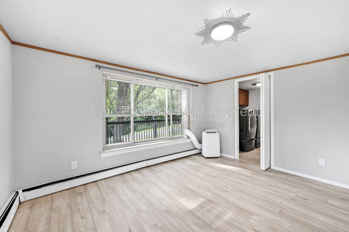House for rent at 3185 Shimmons Rd, Auburn Hills, MI 48326
