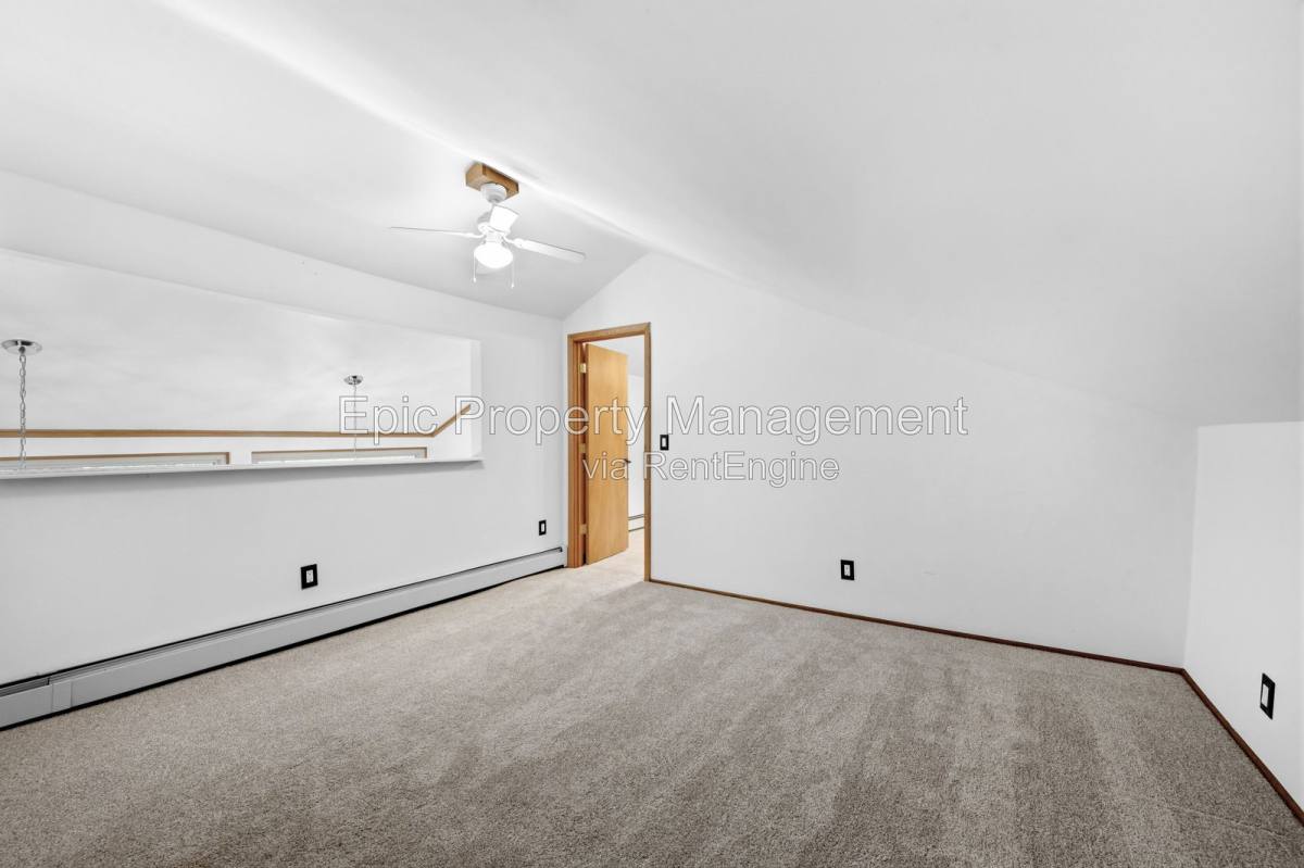 House for rent at 3185 Shimmons Rd, Auburn Hills, MI 48326
