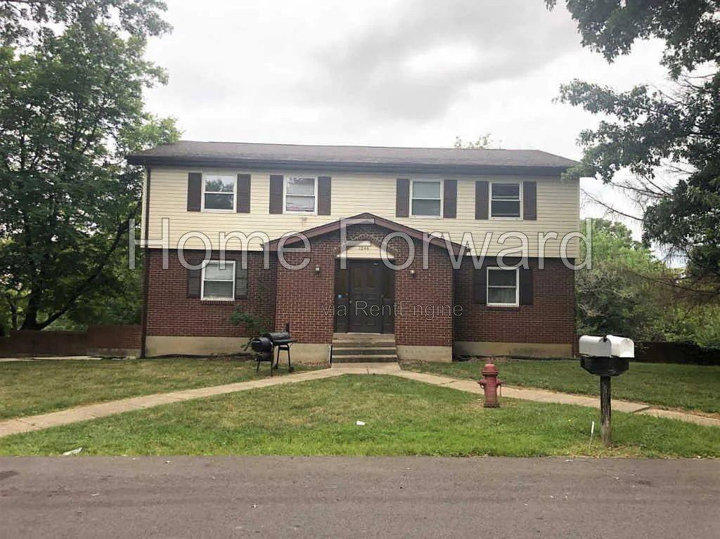 Apartment for rent at 1044 Idylwild Dr #A, Richmond, KY 40475