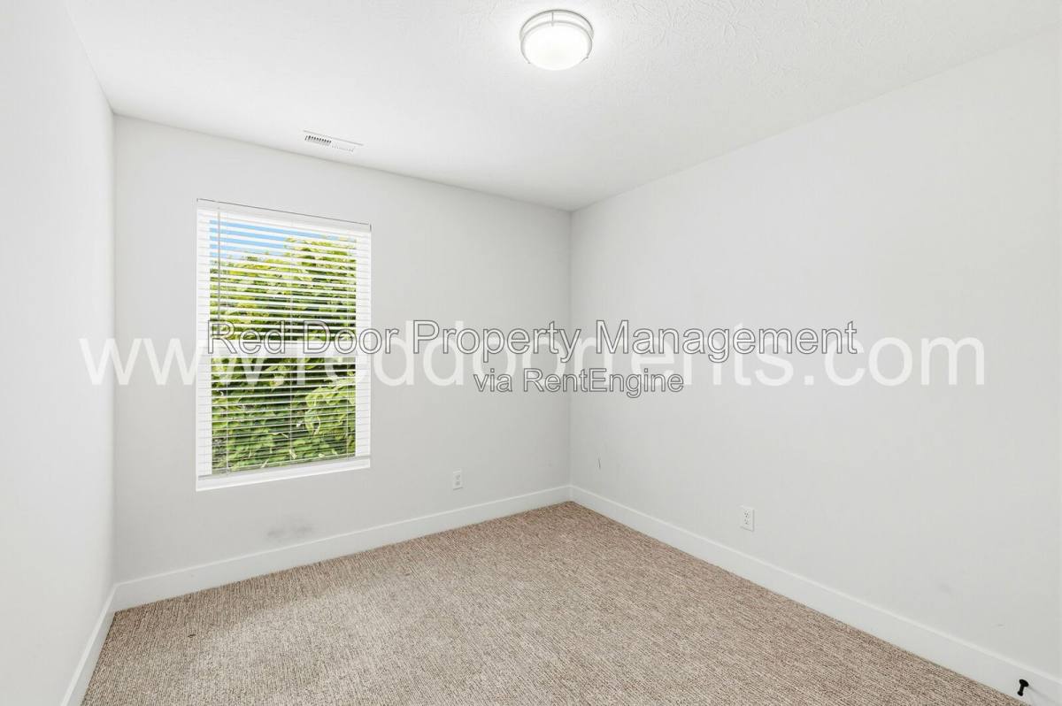 House for rent at 1639 Sheldon St, Indianapolis, IN 46218