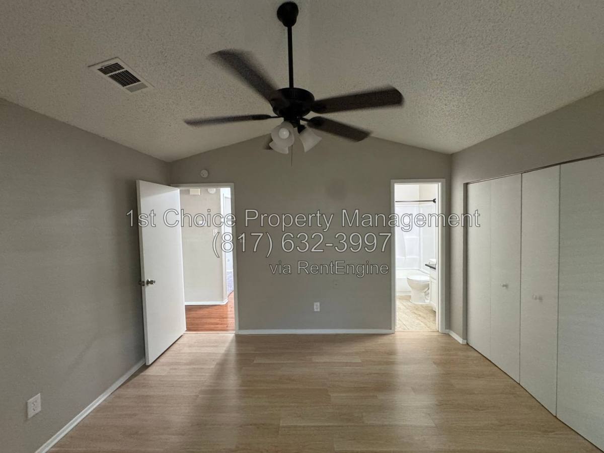 House for rent at 3808 Staghorn Circle S, Fort Worth, TX 76137