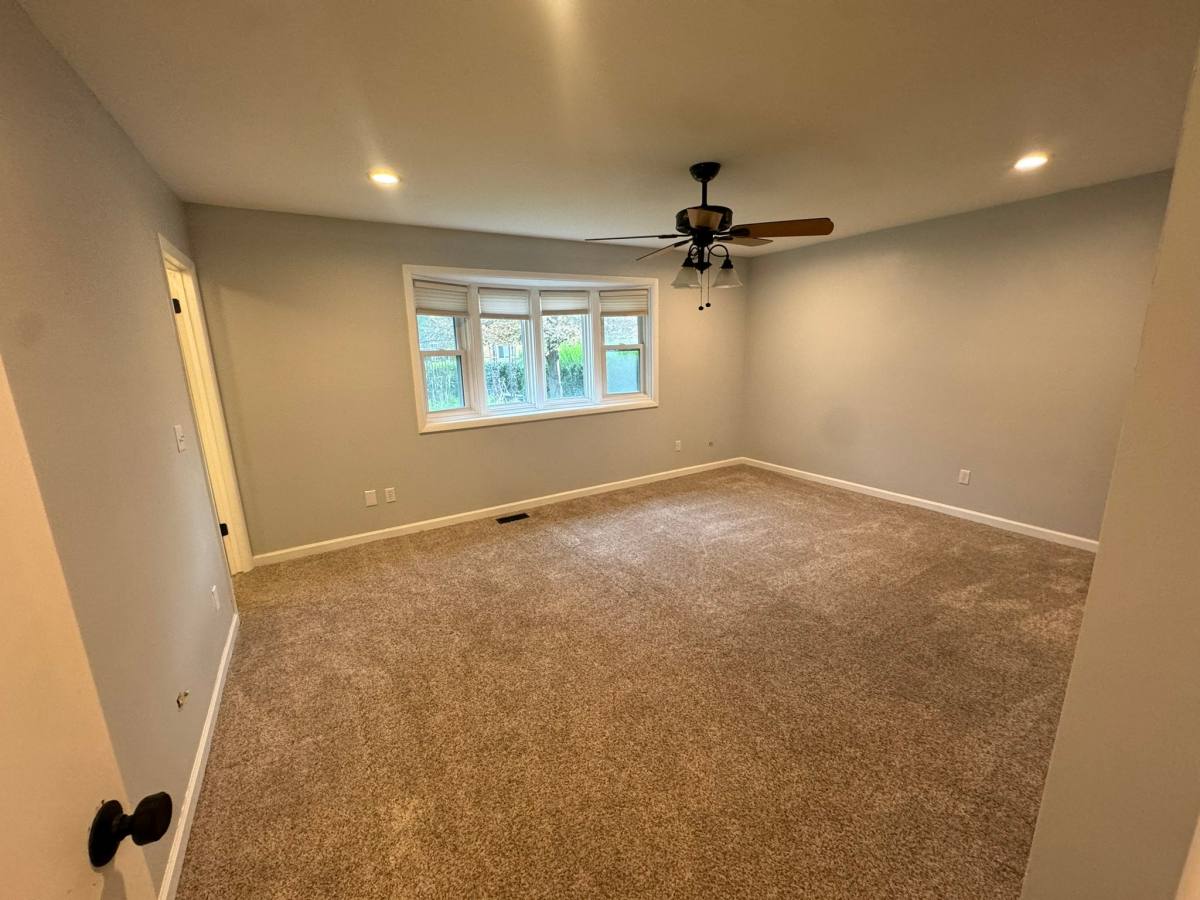 House for rent at 992 W Halcyon Dr, Salt Lake City, UT 84123