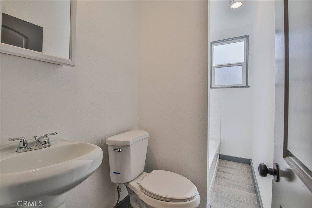 Apartment for rent at 920 E 91st St #NA, Los Angeles, CA 90002