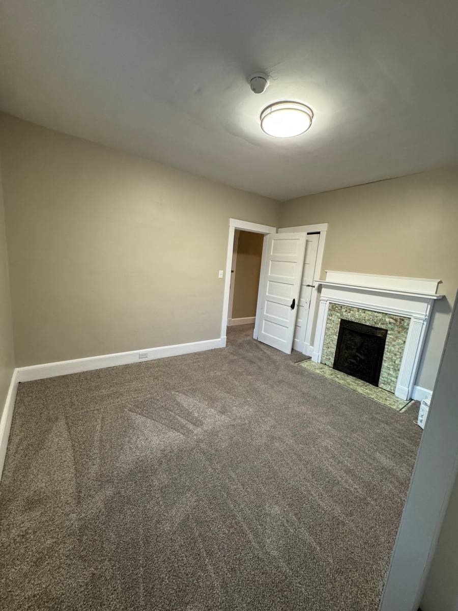 Apartment for rent at 660 W Newton St #1, Greensburg, PA 15601