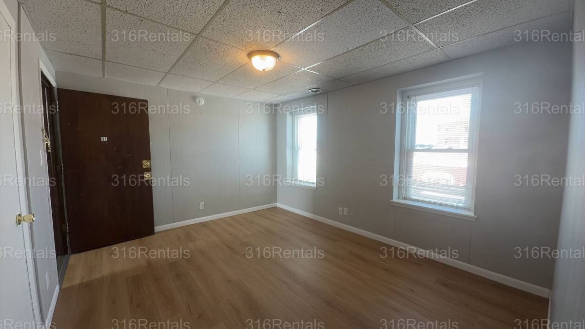 Apartment for rent at 300 S Main St, El Dorado, KS 67042