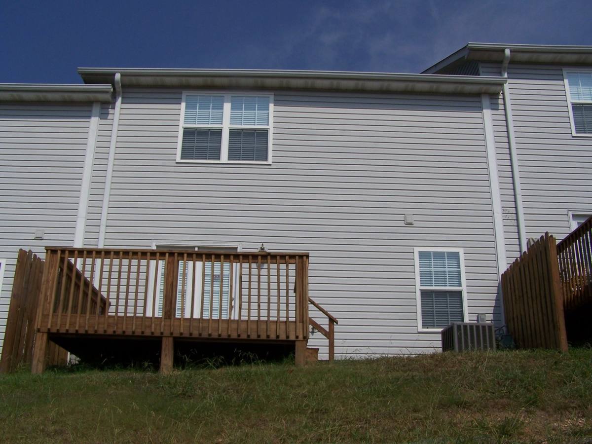 Townhouse for rent at 1140 Harbin Ridge Lane, Knoxville, TN 37909