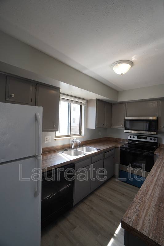 9499 W 56th Place #3, Arvada, CO 80002 - Apartment for Rent - Image 5