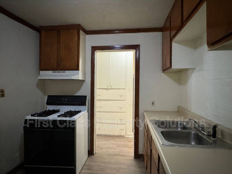 House for rent at 1904 NE 25th St, Oklahoma City, OK 73111