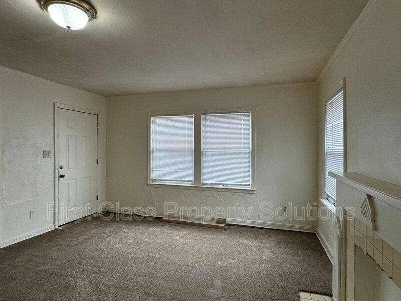 House for rent at 1904 NE 25th St, Oklahoma City, OK 73111