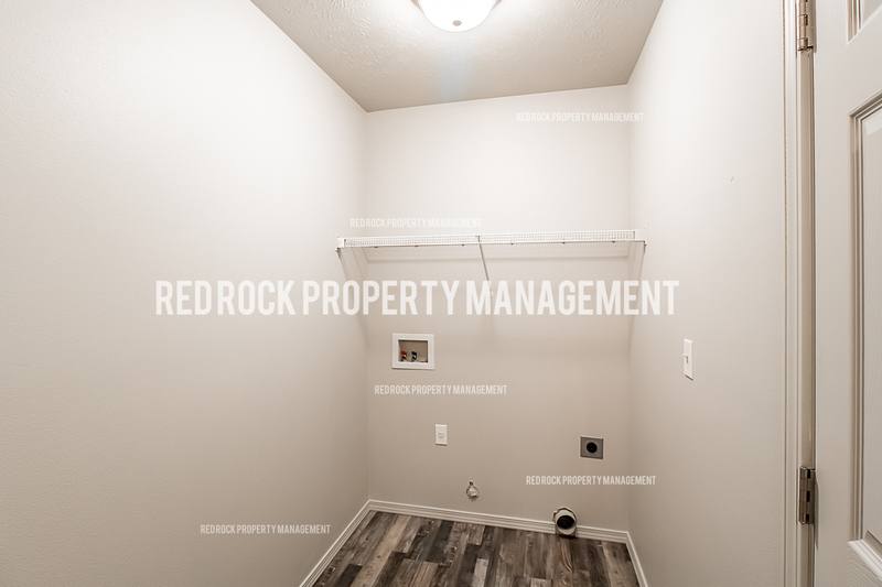 Townhouse for rent at 1603 Drummond St, Greenacres, WA 99016