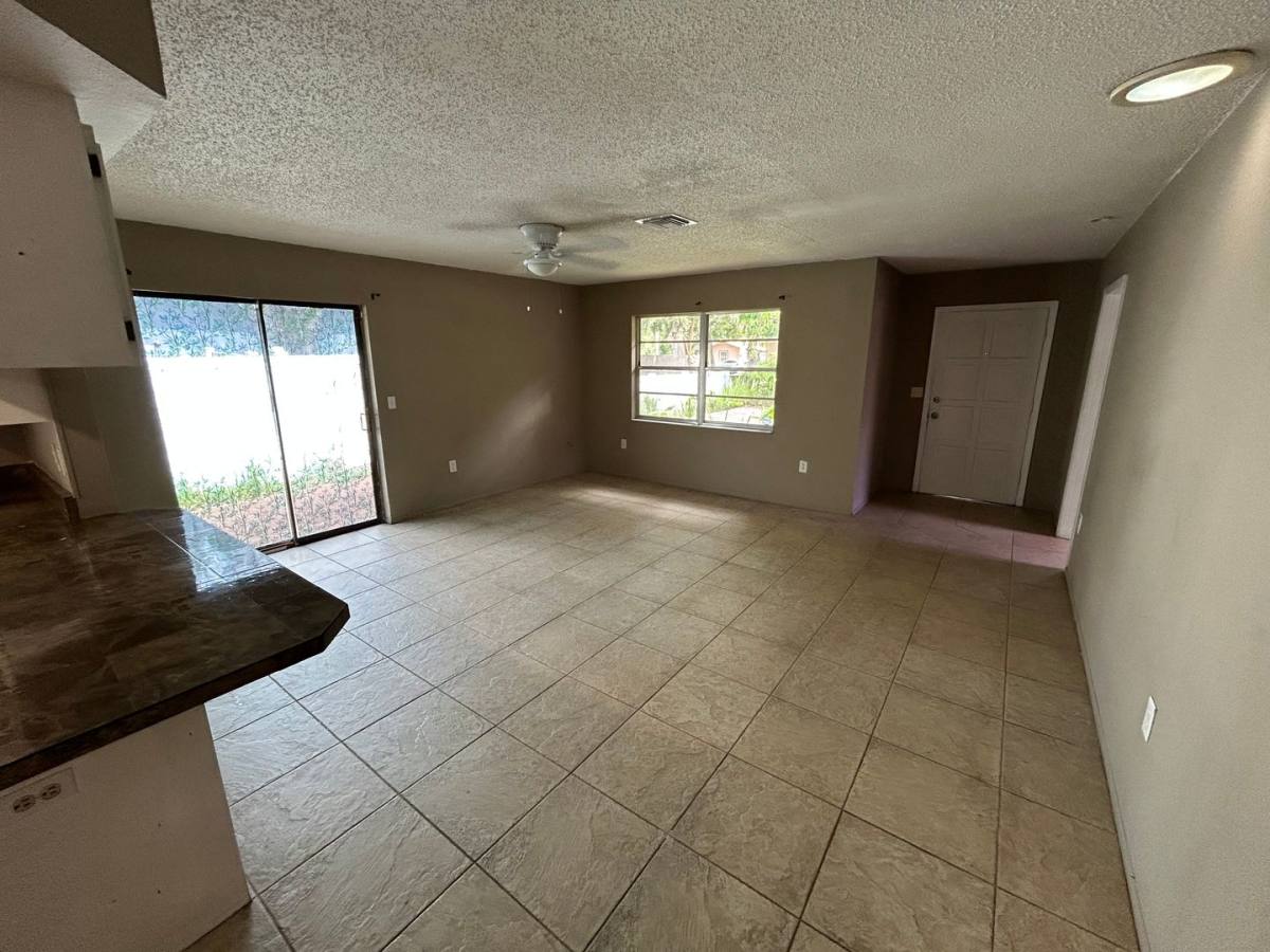 1373 42nd St, Sarasota, FL 34234 - House for Rent - Image 6