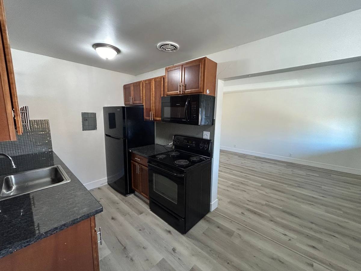 Apartment for rent at 5364 & 5372 Young St, Sacramento, CA 95824