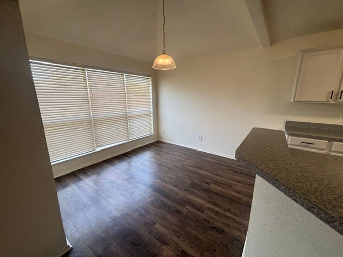 House for rent at 1024 Carlin Lane, Burleson, TX 76028