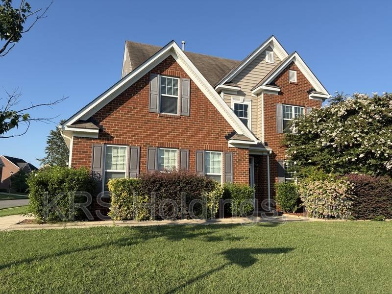 House for rent at 13 Hampshire Glen Parkway, Hampton, VA 23669
