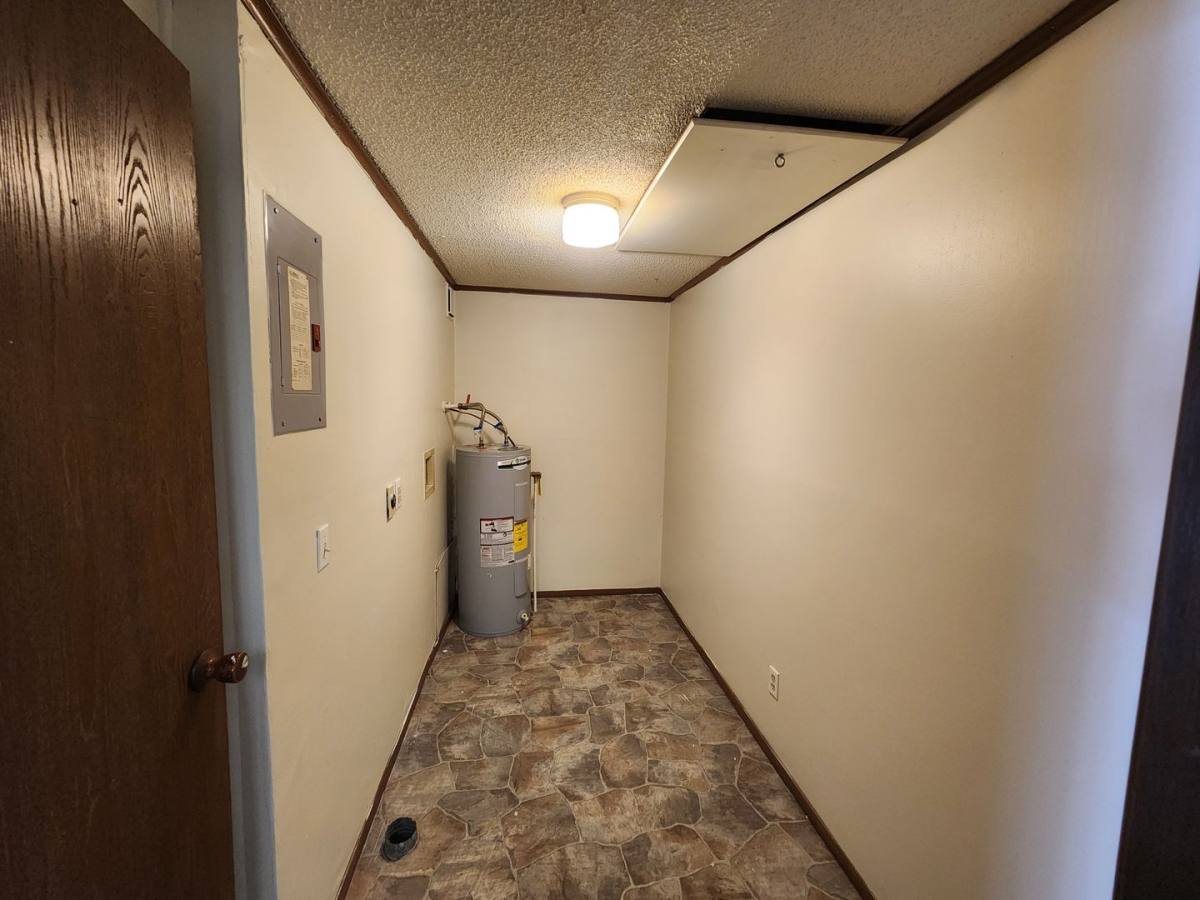 Apartment for rent at 5601 S Winthrop Court, Terre Haute, IN 47802