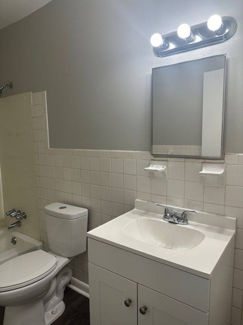 Apartment for rent at Flats at Bridalwood, 2601 Bridalwood Dr, Knoxville, TN 37917