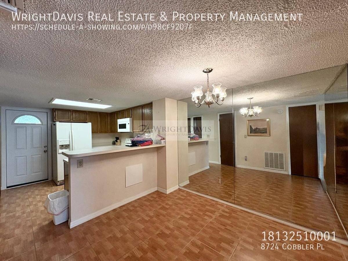 Townhouse for rent at 8724 Cobbler Place, Tampa, FL 33615
