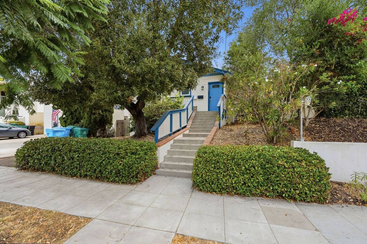 Apartment for rent at 4259-61 Maryland, San Diego, CA 92120