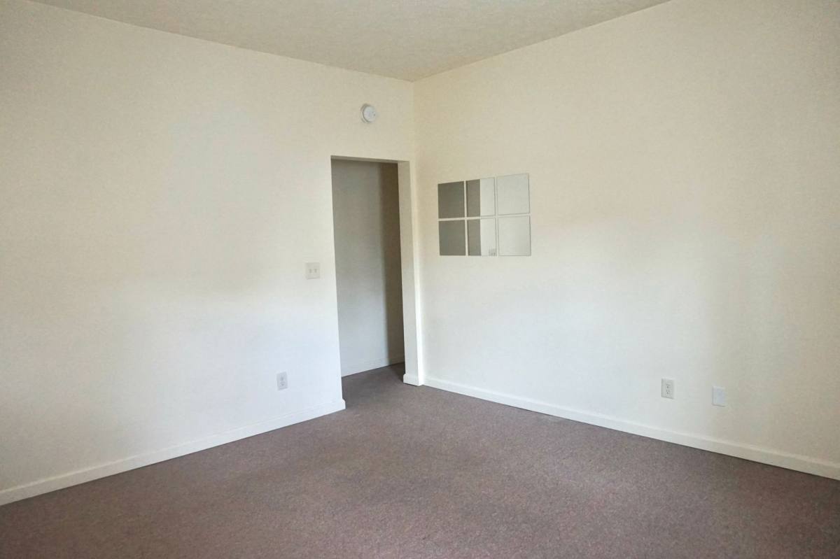Apartment for rent at 39 Lehman St, Lebanon, PA 17046