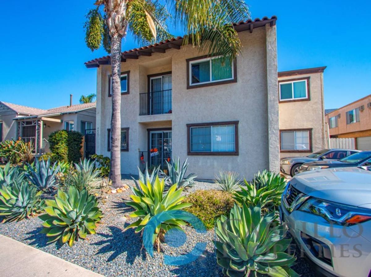 Apartment for rent at 4423 52nd St #2D, San Diego, CA 92115