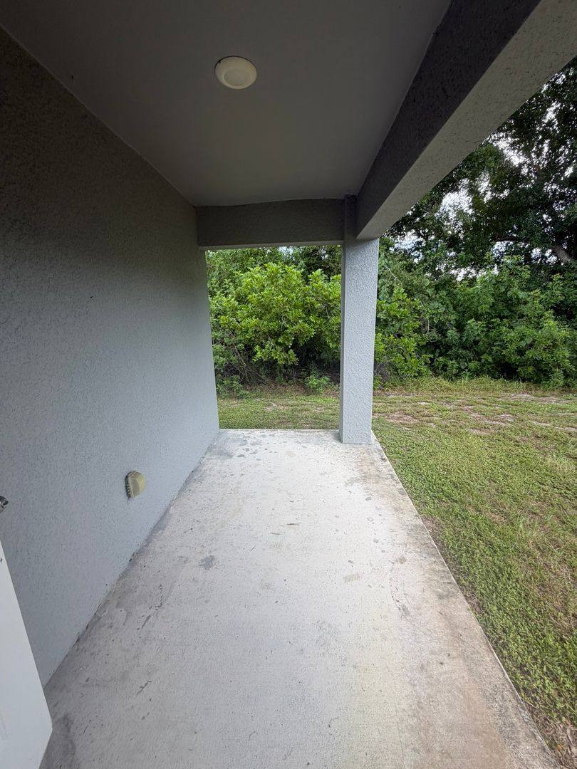 Apartment for rent at 11183 Pendleton Ave, Englewood, FL 34224