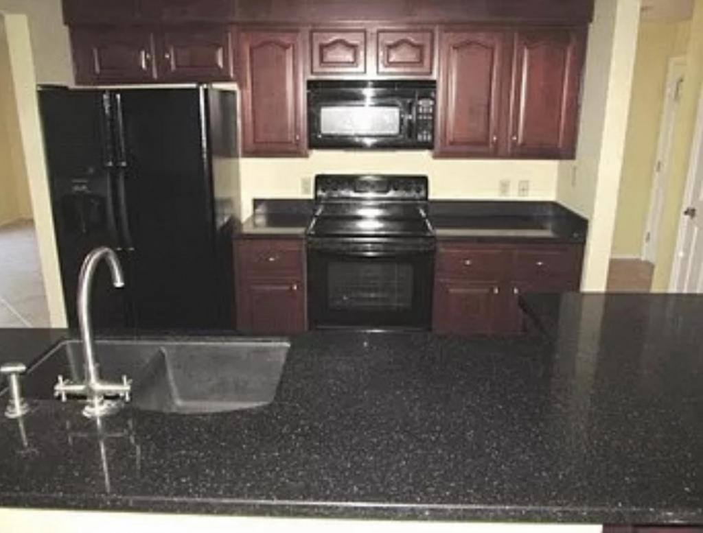 House for rent at 3250 W Helena Dr, Phoenix, AZ 85053