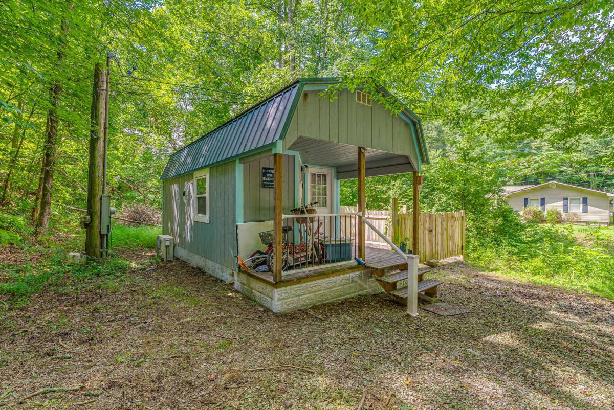 House for rent at 286 Childs Rd, Harriman, TN 37748