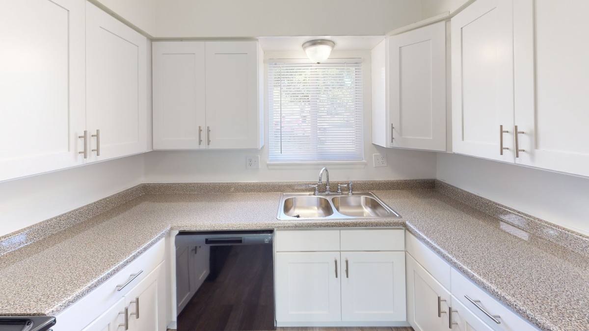Townhouse for rent at 4325 S Madison Ave, Anderson, IN 46013