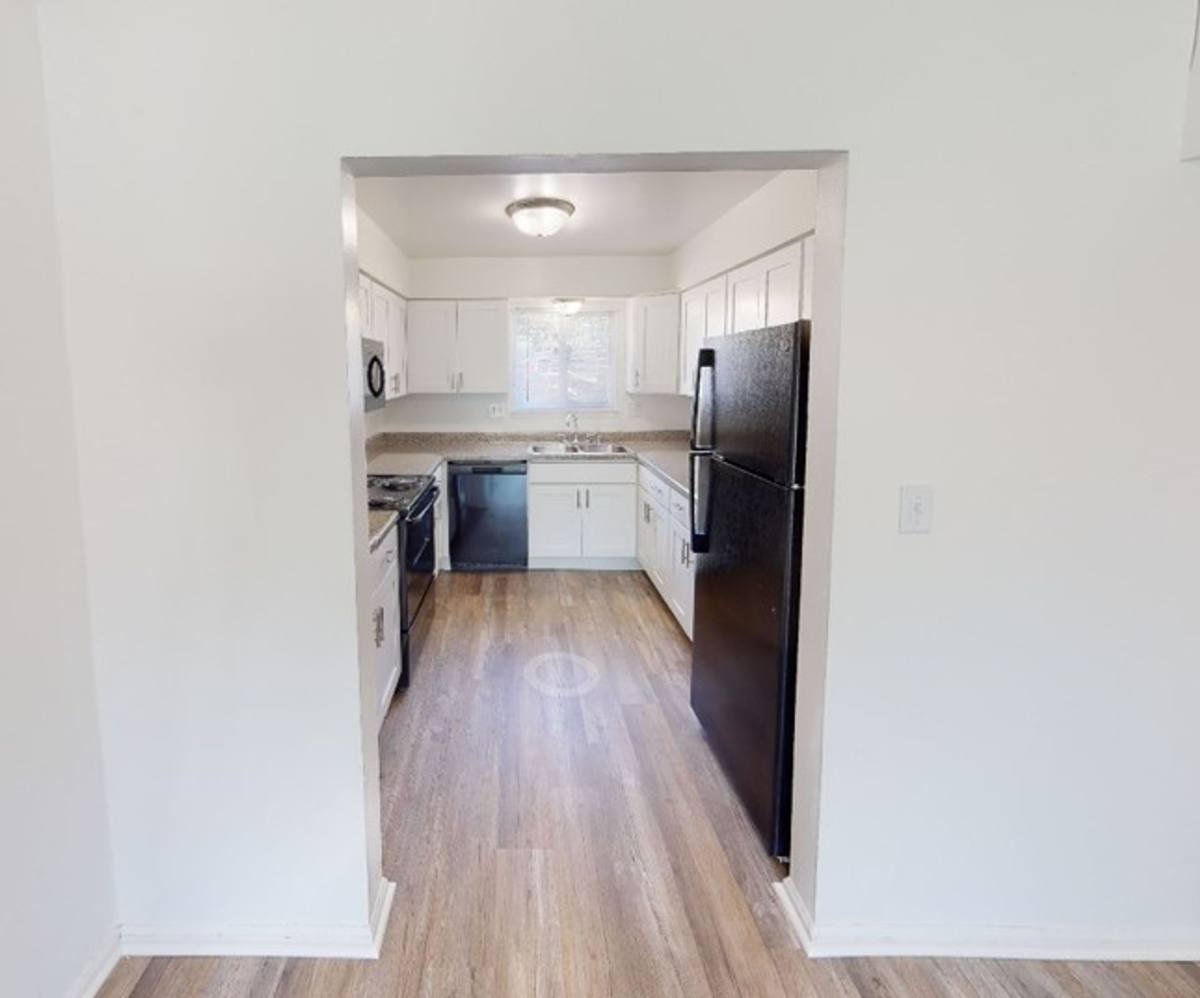Townhouse for rent at 4325 S Madison Ave, Anderson, IN 46013