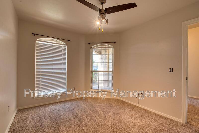 House for rent at 11908 NW 136th Terrace, Piedmont, OK 73078