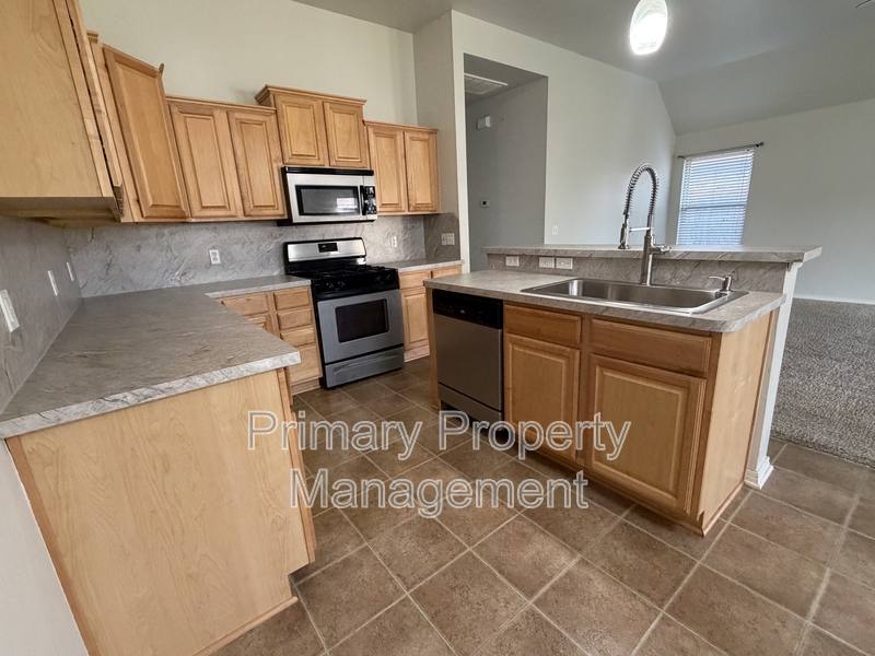 House for rent at 11908 NW 136th Terrace, Piedmont, OK 73078