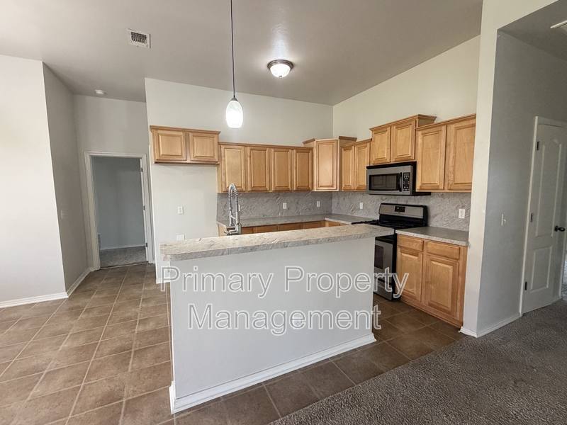 House for rent at 11908 NW 136th Terrace, Piedmont, OK 73078