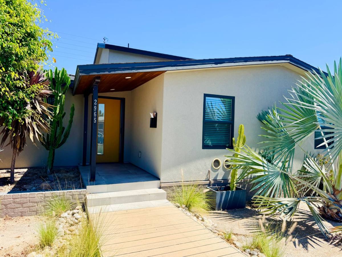 House for rent at 2965 Vancouver Ave, San Diego, CA 92104