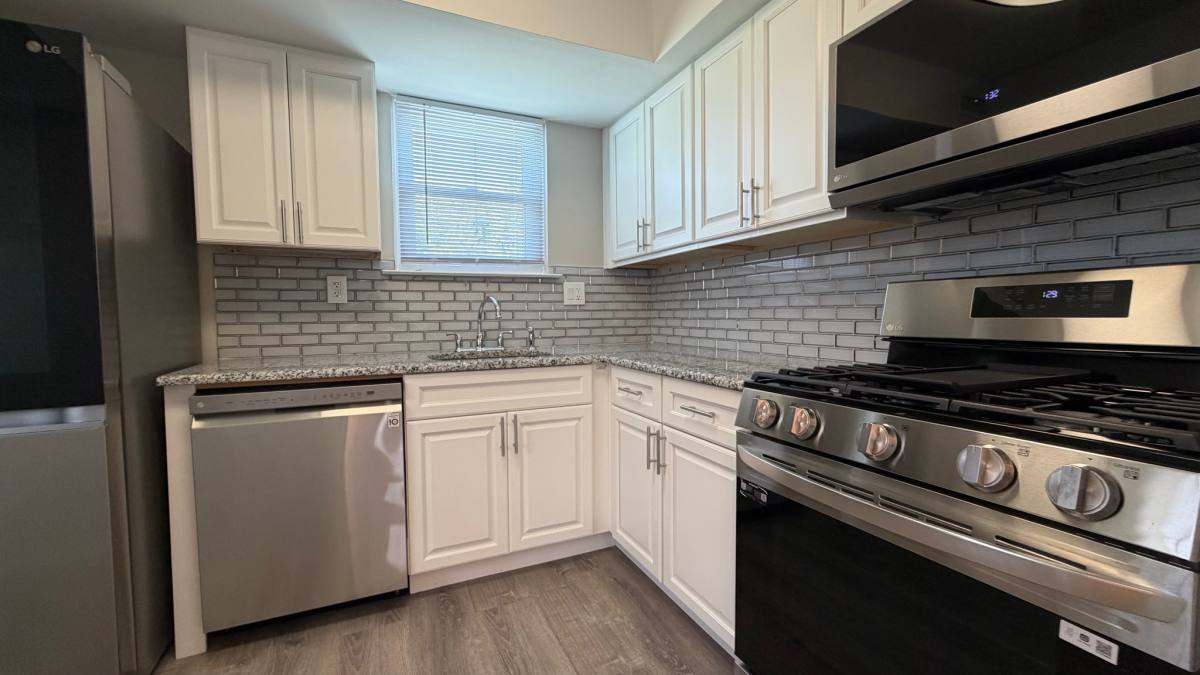 Townhouse for rent at 4548 Rosemarie Dr, Bensalem, PA 19020