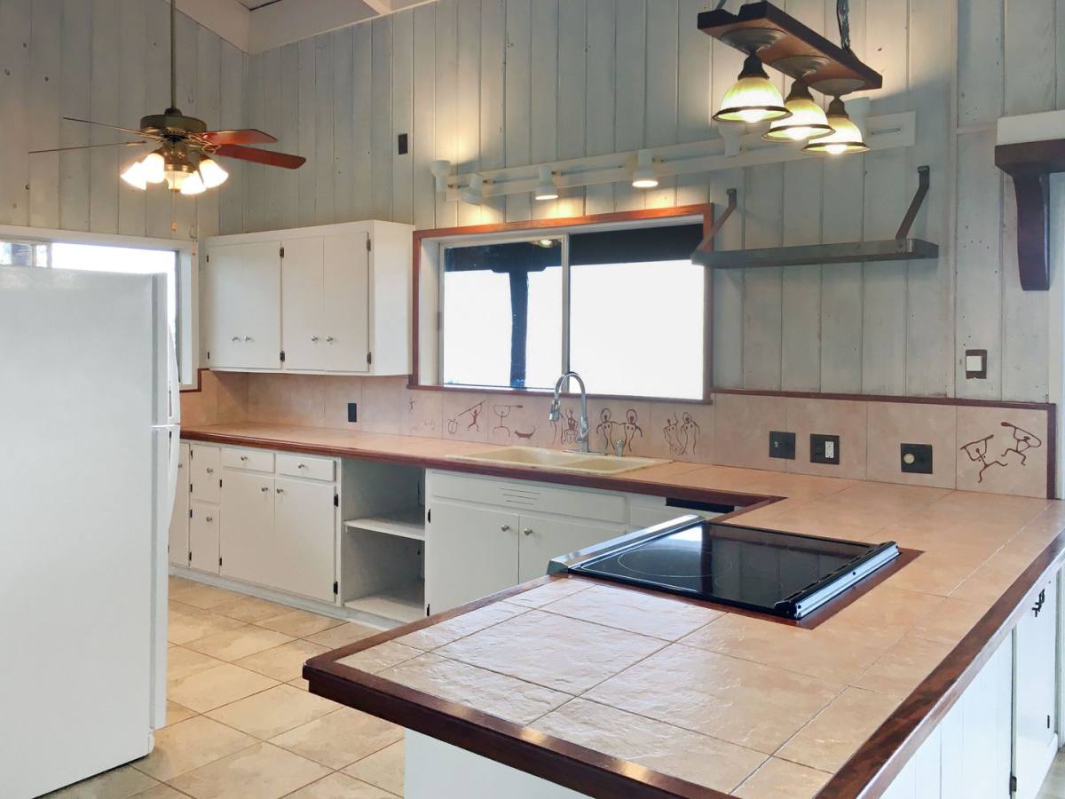 Apartment for rent at 88-646 Papa Bay Dr, Captain Cook, HI 96704