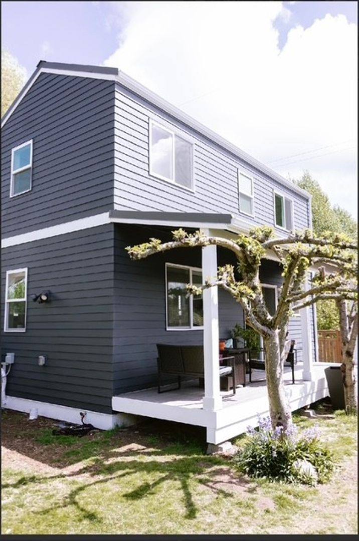 House for rent at 7538 Mary Ave NW, Seattle, WA 98117