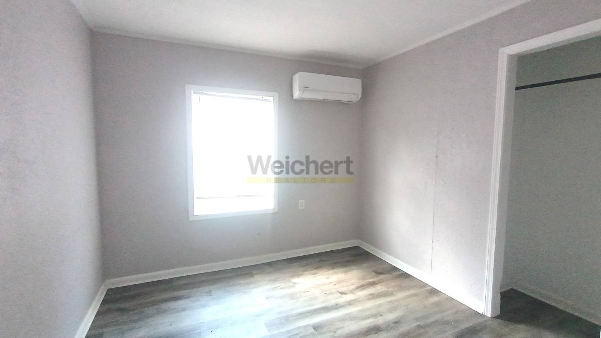 House for rent at 529 E Lake St, Paragould, AR 72450