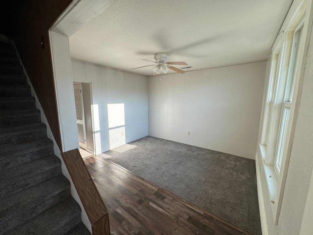 Apartment for rent at 221 N Henry Ave, Butte, MT 59701