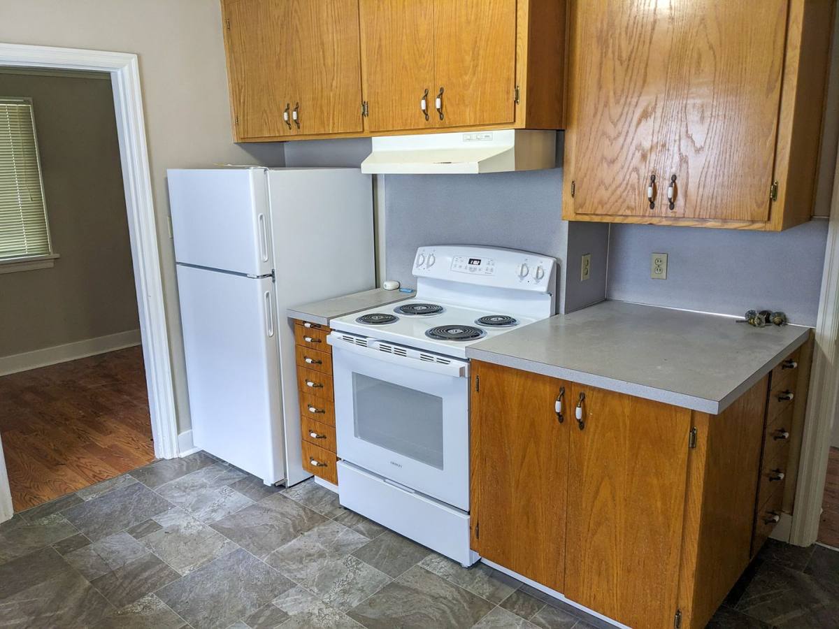 House for rent at 495 21st St SE, Salem, OR 97301