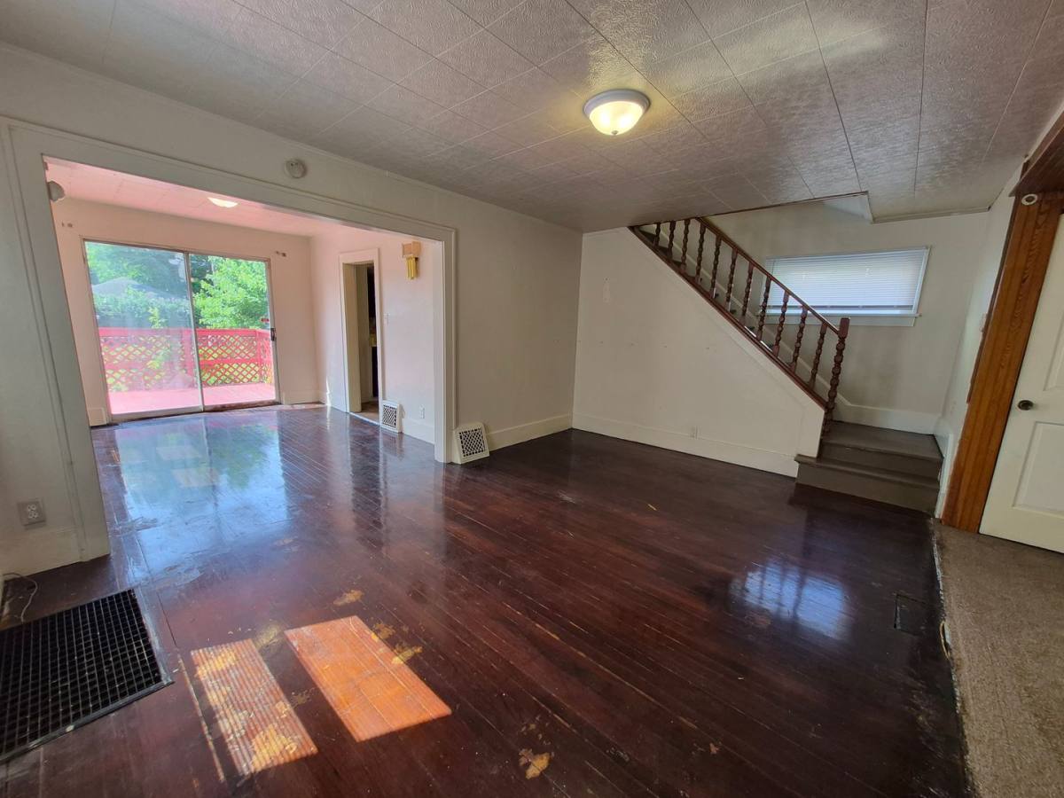 House for rent at 2806 Hartzer, South Bend, IN 46628