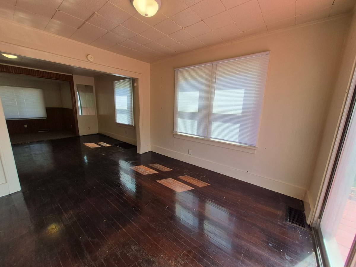 House for rent at 2806 Hartzer, South Bend, IN 46628