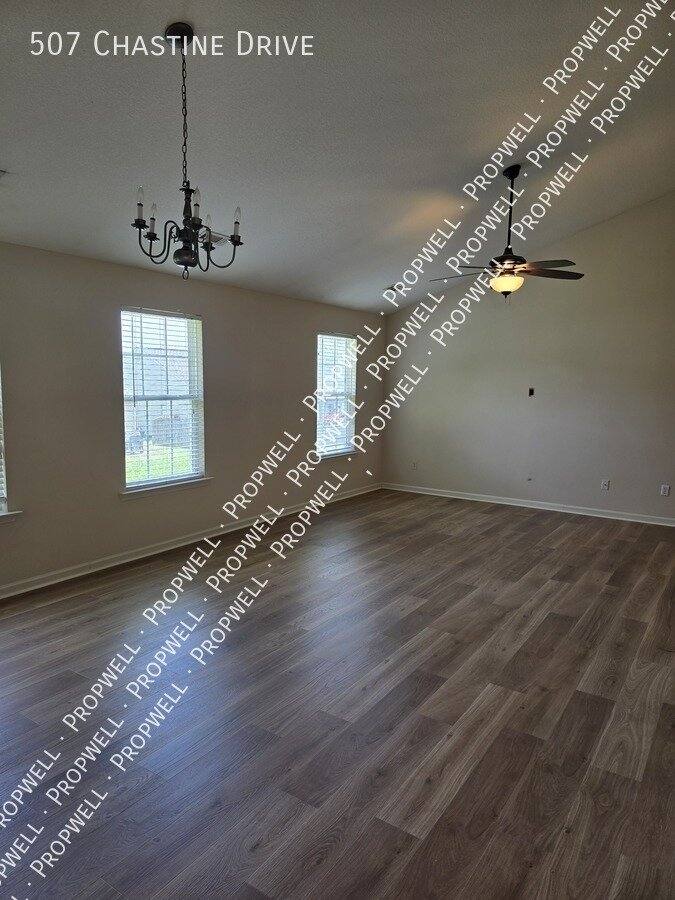 House for rent at 507 Chastine Dr, Spartanburg, SC 29301